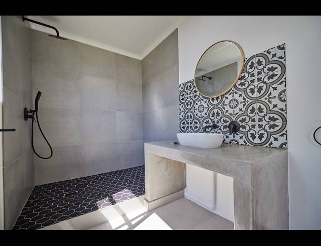 3 BEDROOM HOUSE FOR SALE IN CAPRI